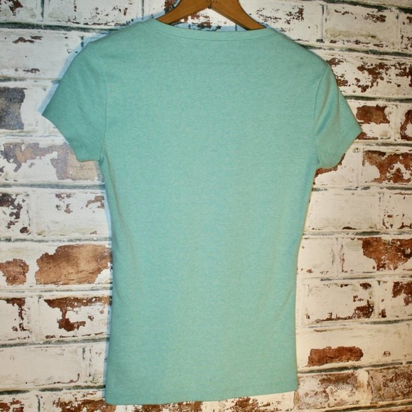 Tommy Hilfiger Mint Short Sleeve V-Neck T-Shirt Size S - Picture 6 of 6